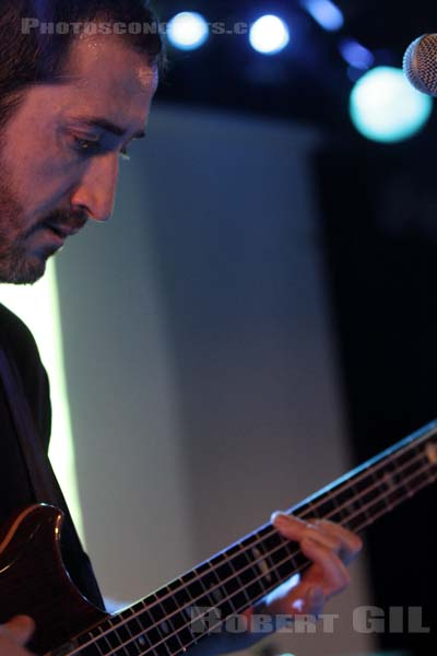 PINBACK - 2012-12-12 - PARIS - La Maroquinerie - 